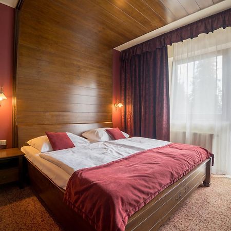 Aplend Wellness Hotel Borovica Strbske Pleso Exterior photo