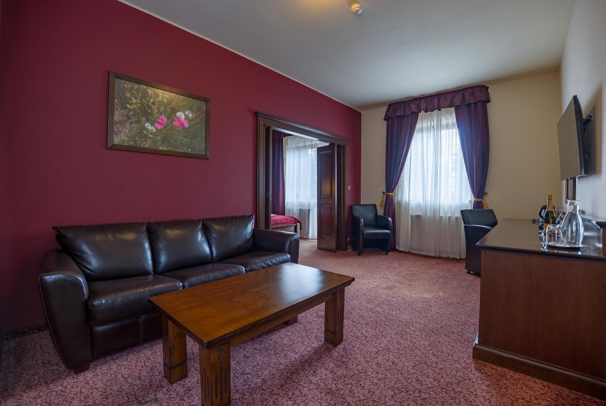 Aplend Wellness Hotel Borovica Strbske Pleso Exterior photo